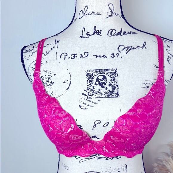 Victoria's Secret Very Sexy Secret Emrace Pink Lace Push-Up Bra size 36D - Picture 2 of 9